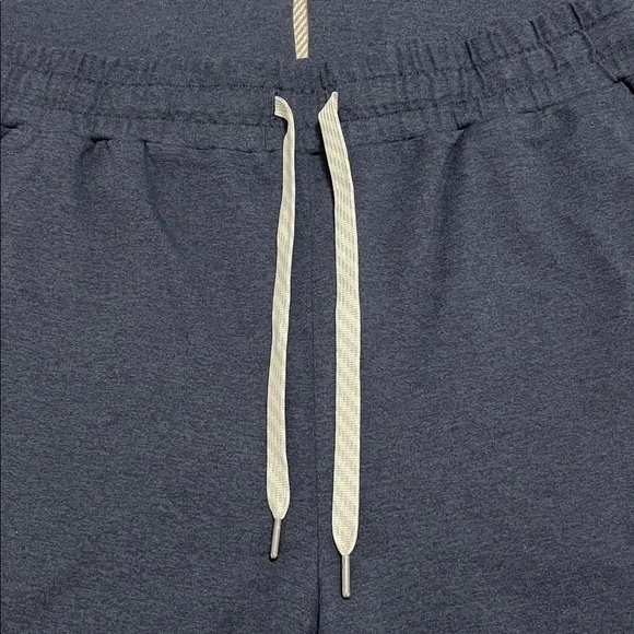 Vuori Halo Essential Cargo Wideleg Pants Midnight Heather Blue Small - Picture 9 of 16